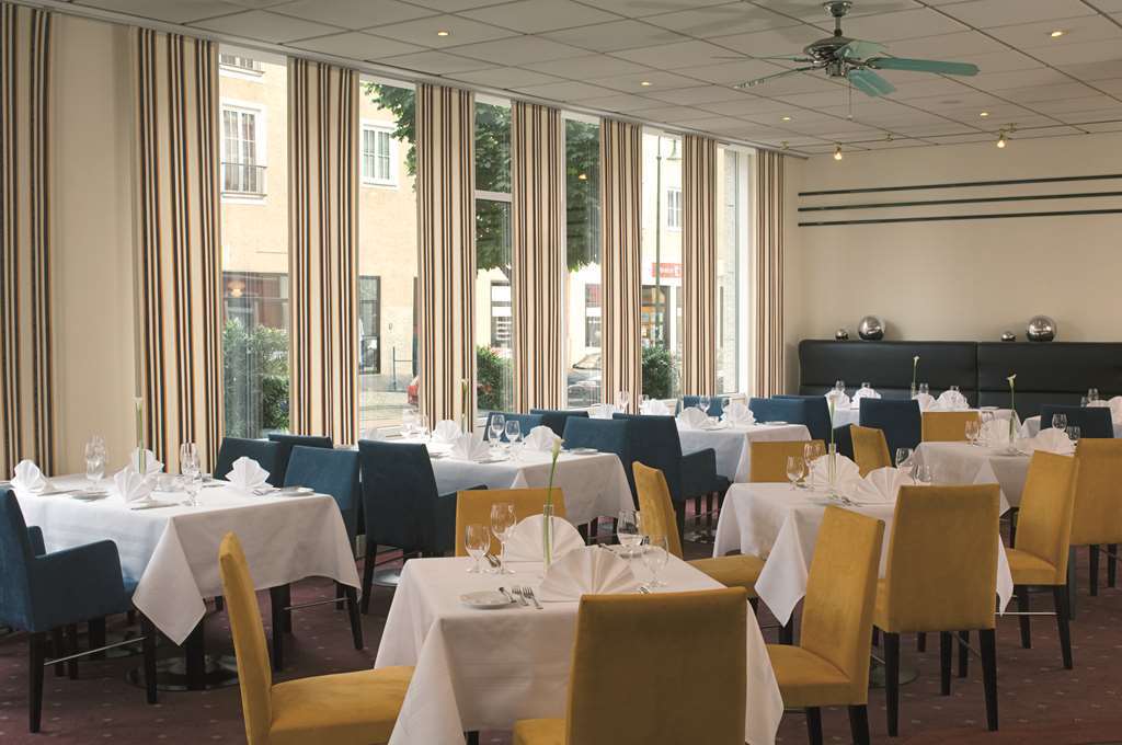 Dormero Hotel Dessau-Rosslau Étterem fotó
